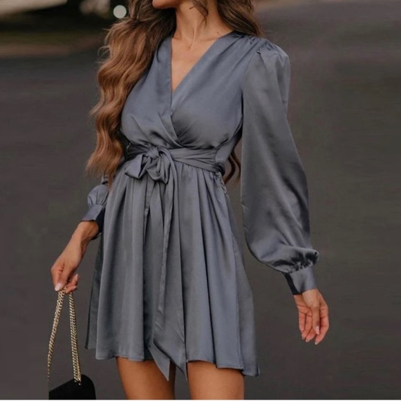 NEW Express Wrap Front Dress - Picture 4 of 9